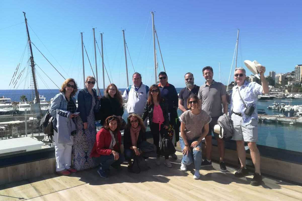 El grup durant una visita a la costa de Mallorca