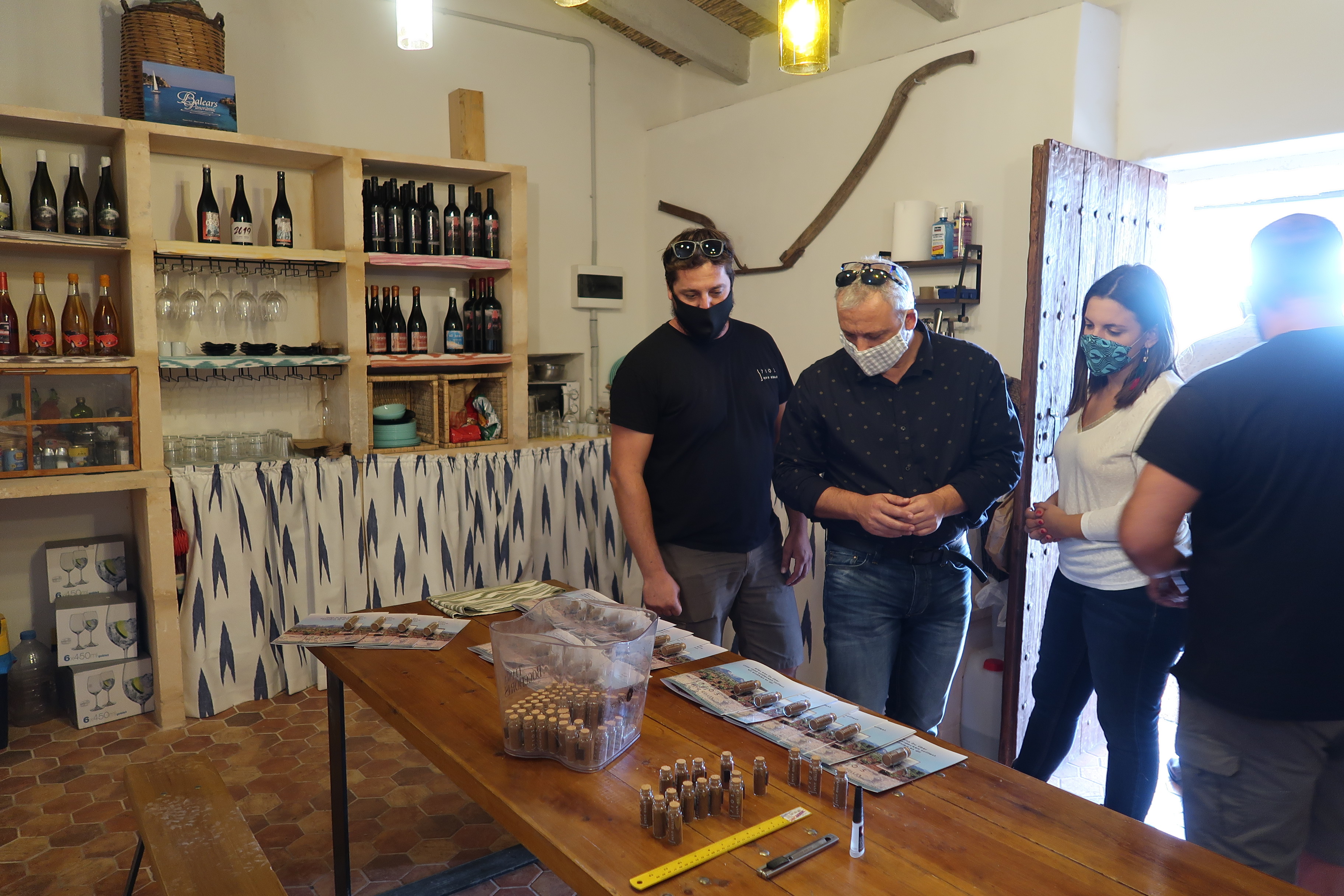 La subvenció del Consell de Mallorca ha permès la millora de l’espai del Petit Celler 7103 destinat a acollir tasts de vins i experiències d’enoturisme. 