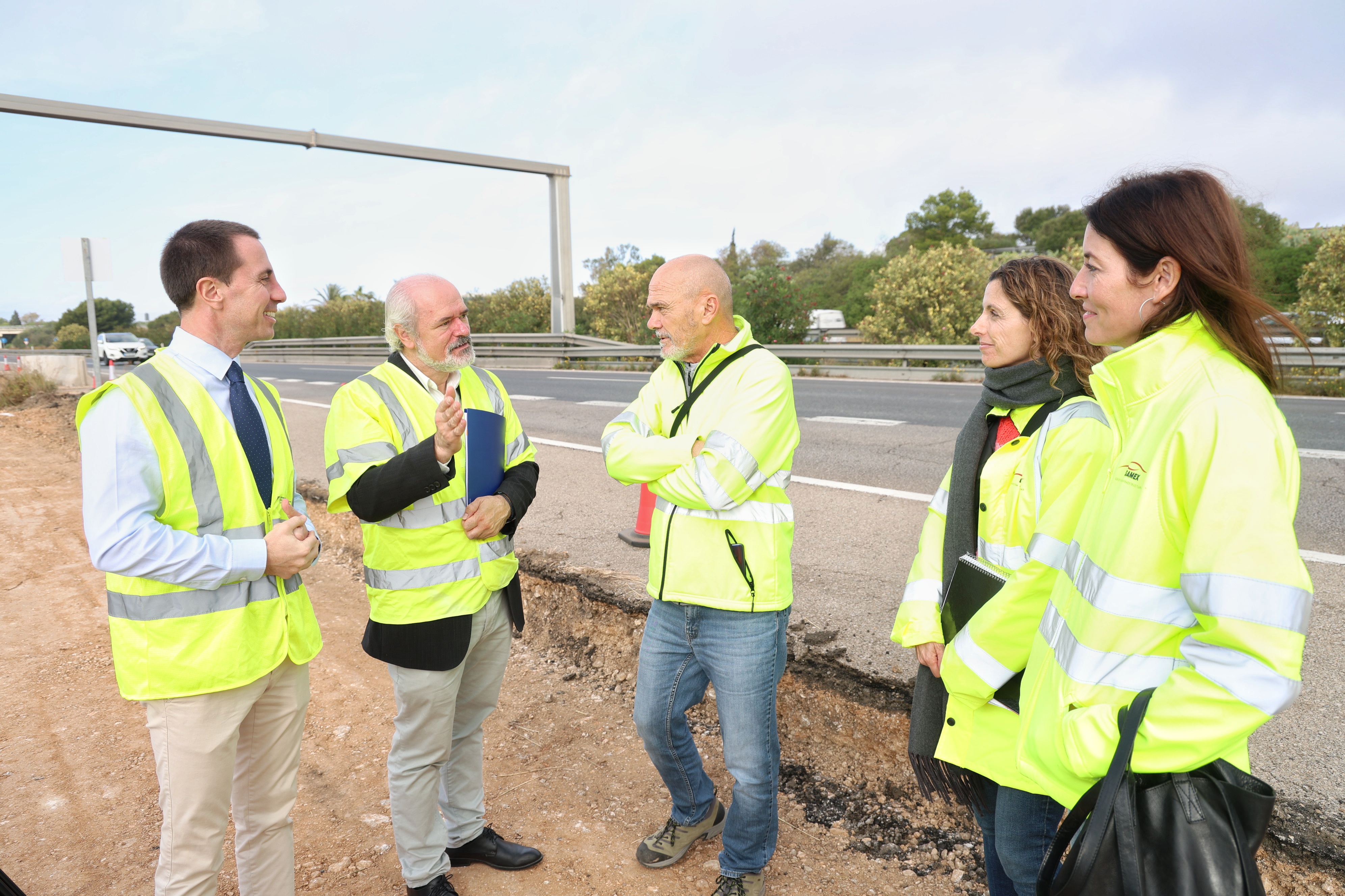 Visita del presidente Galmés a las obras en la autopista Ma-19 a la altura del aeropuerto.