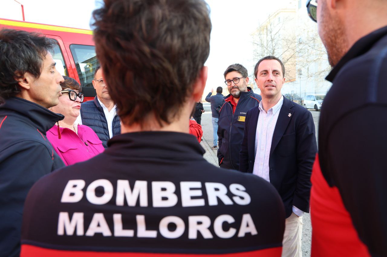 Presentación de los nuevos camiones de los Bombers de Mallorca.