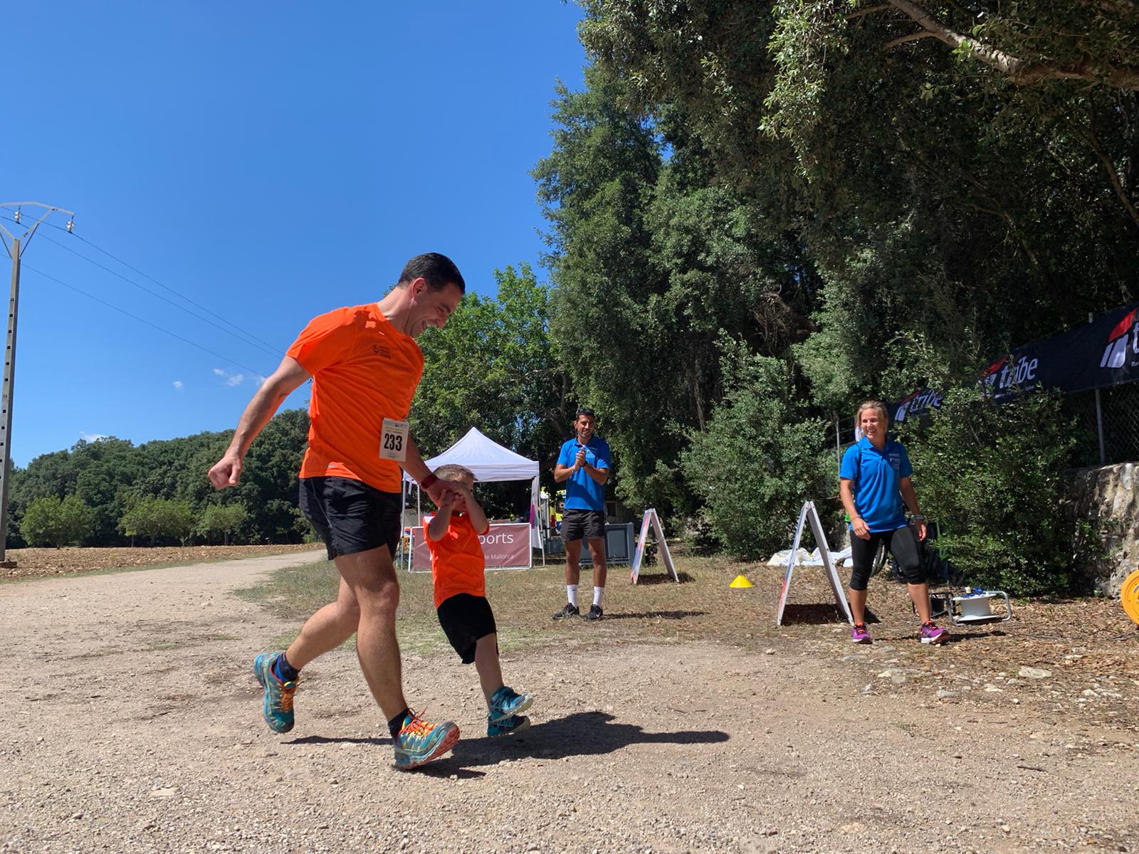 L'activitat, organitzada per la Direcció Insular d’Esports del Consell de Mallorca i el Consorci Serra de Tramuntana, ha adaptat el seu circuit a passejades en grups petits per adaptar-se a les fases de la desescalada.