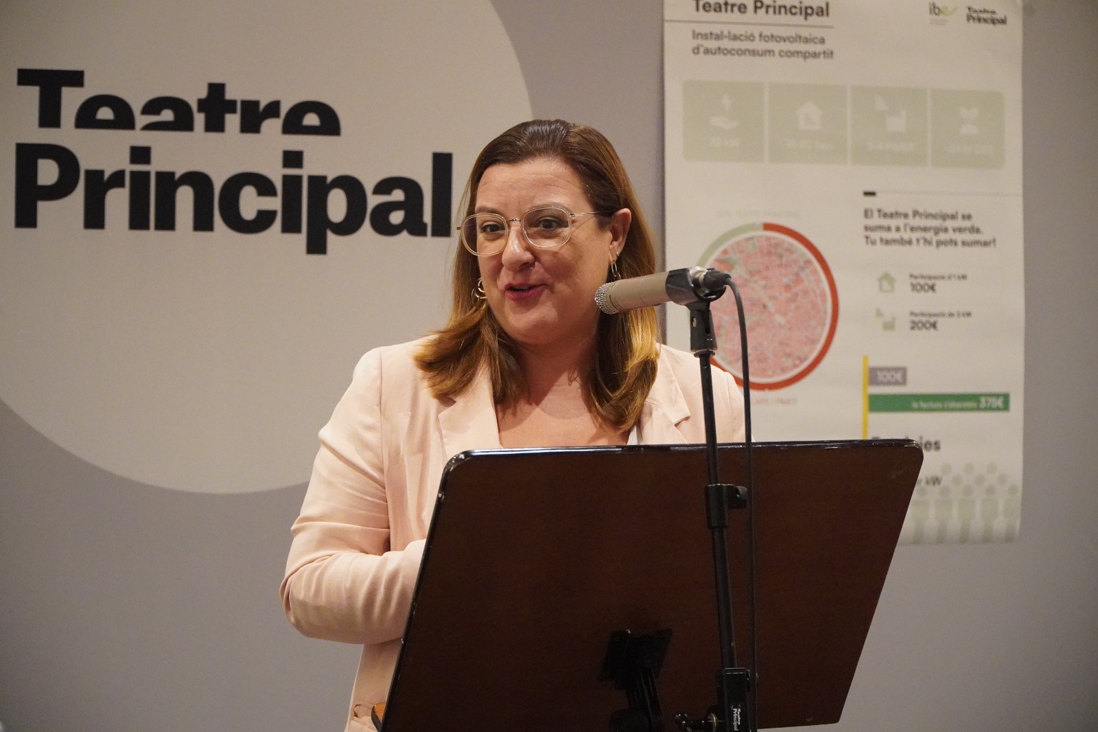 La vicepresidenta primera i consellera de Cultura, Patrimoni i Política Lingüística, Bel Busquets, a la roda de premsa