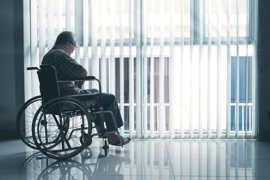  L’IMAS obre les convocatòries d’ajudes individuals per a gent gran i per a persones amb discapacitat