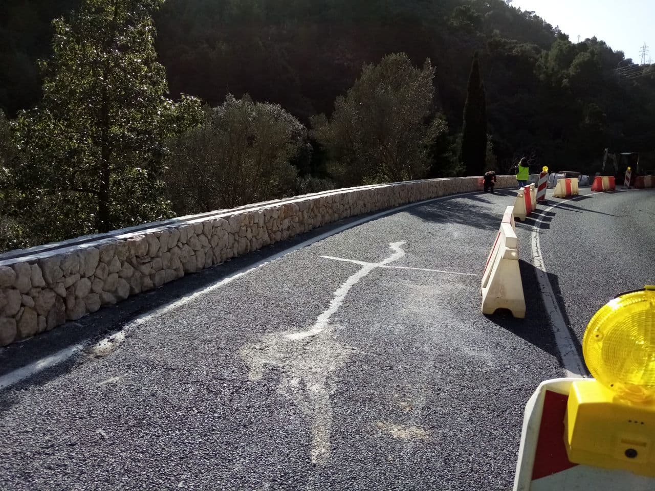 Mobilitat i Infraestructures substituirà les muralletes de pedra natural de la carretera de Sóller per barreres de fusta.