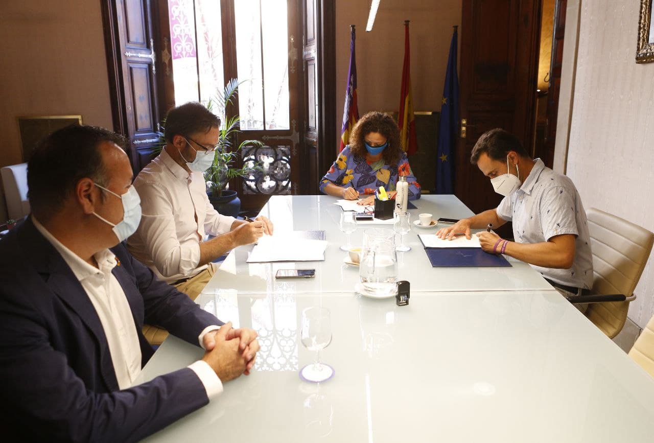 Consell y Ajuntament de Palma firman el convenio para ejecutar la mejora urbana del camí Salard